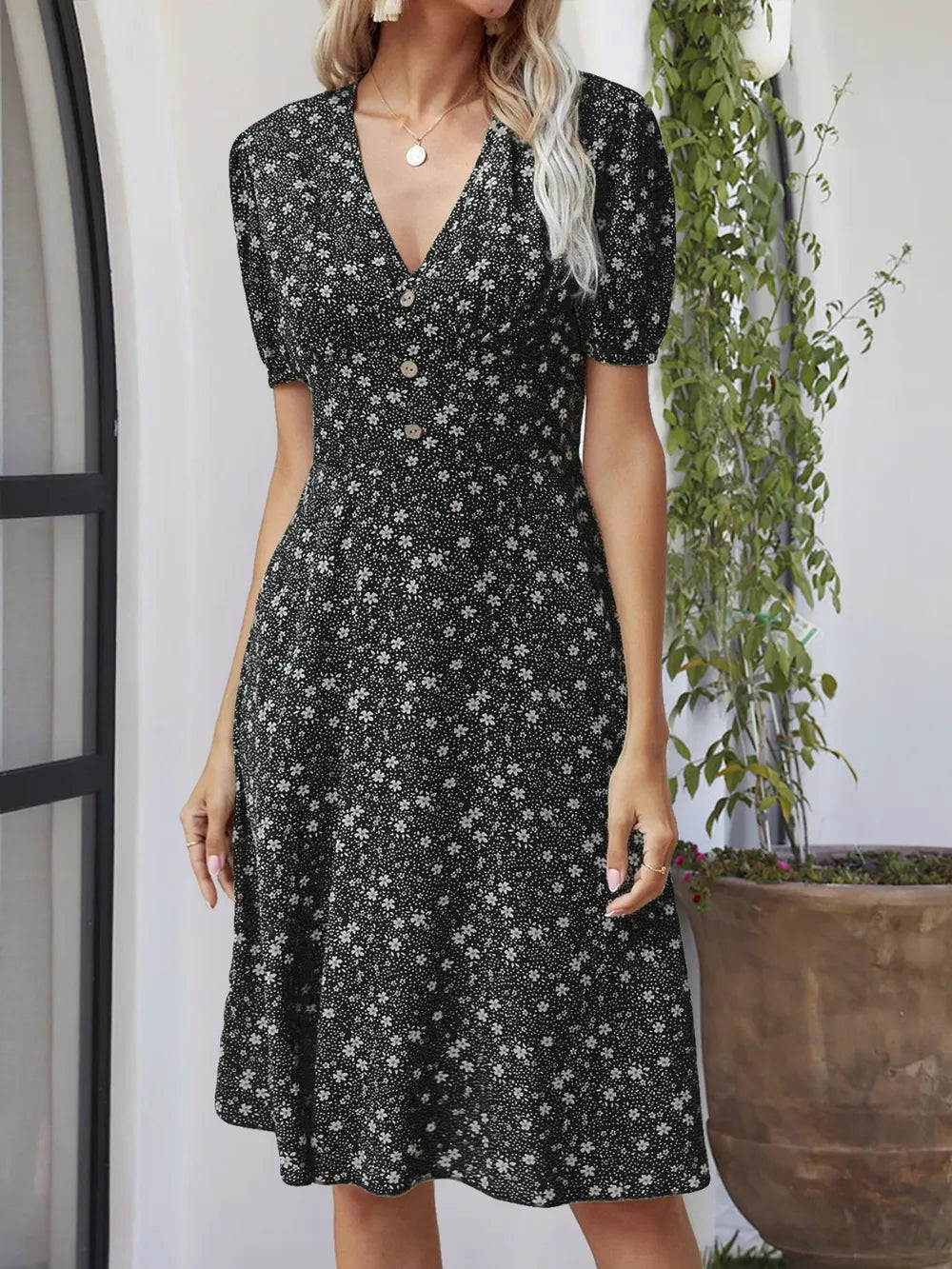 96051666-0d15-4477-8998-f61e017a0ff1-Max